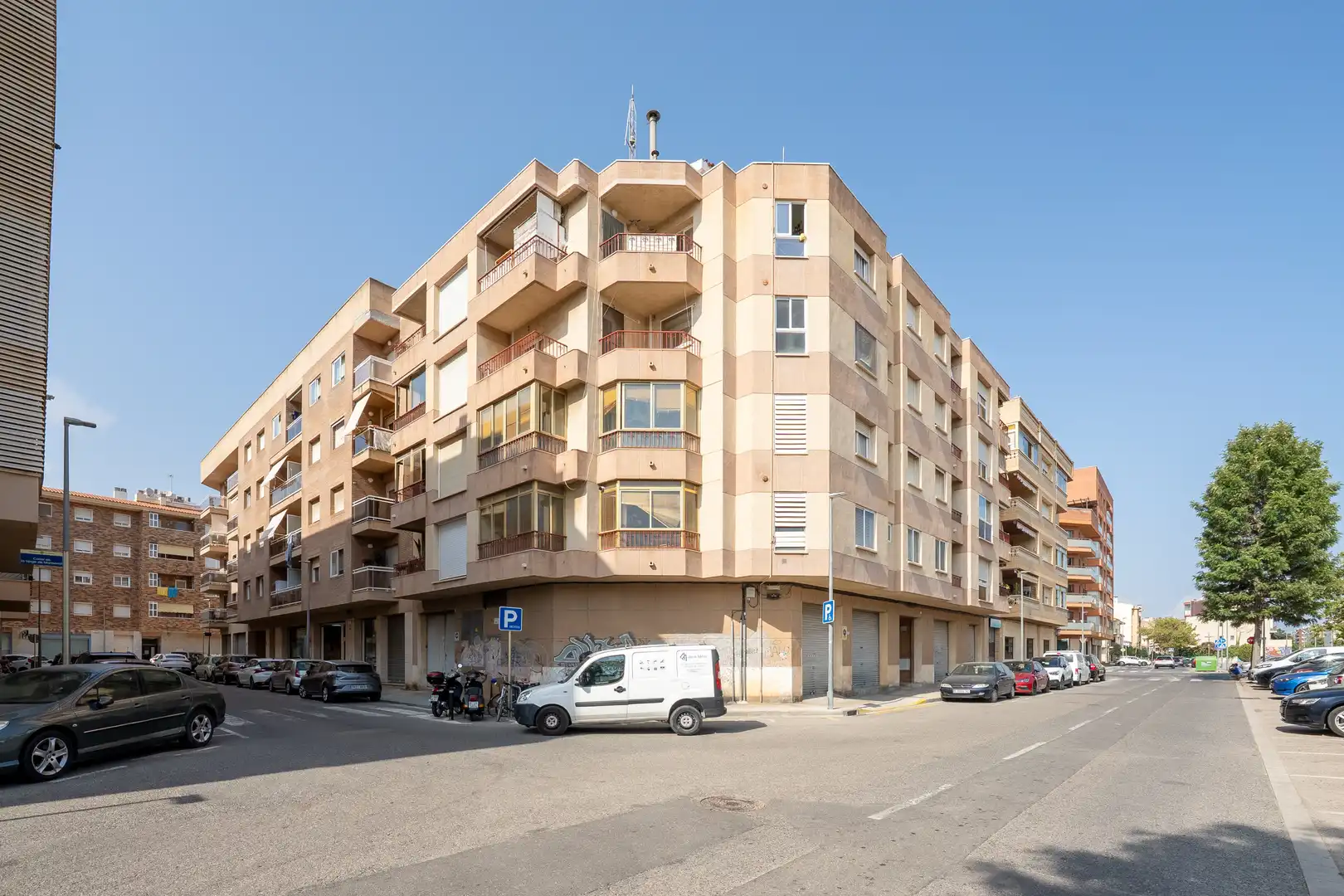 Piso con terraza en venta en Port - Horta de Santa María