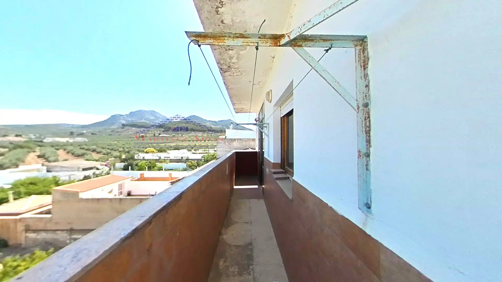 Außenansicht von Wohnung zum Verkauf in Alcaudete mit Terrasse und Balkon