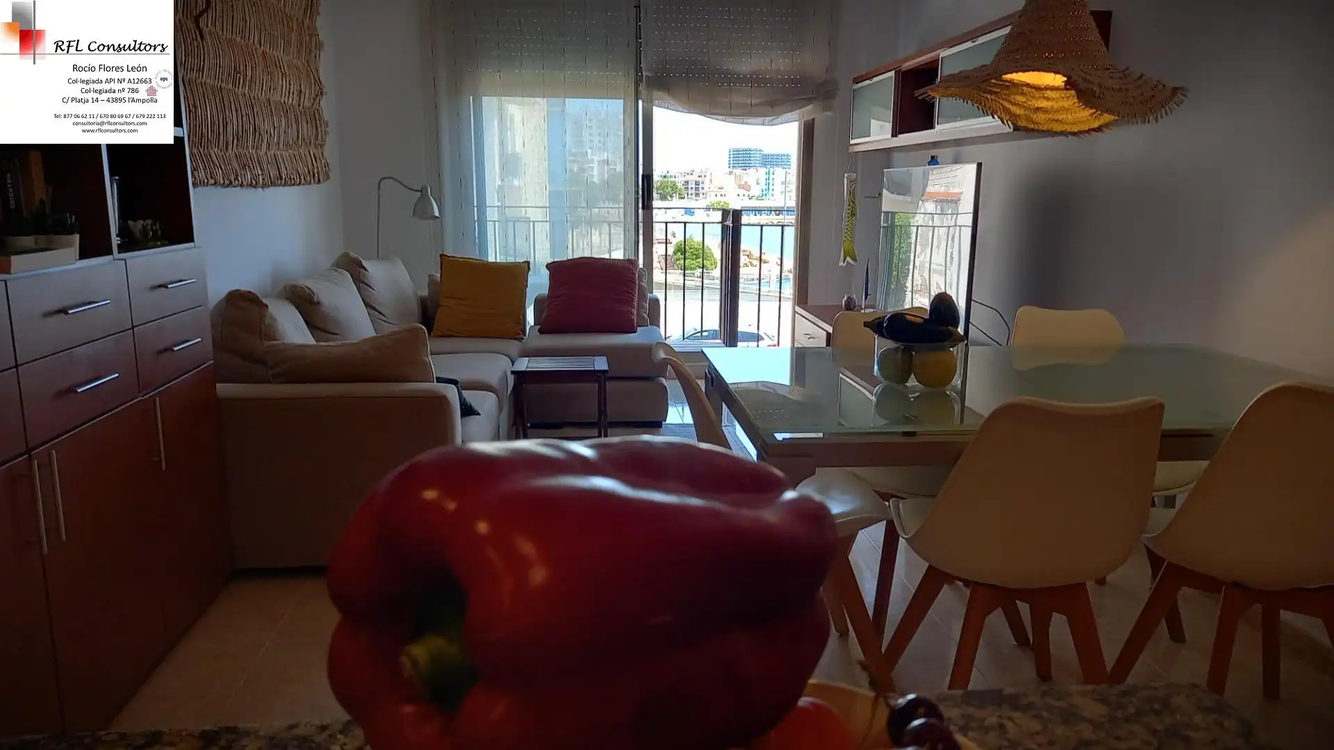 Sala d'estar de Apartament en venda en L'Ampolla amb Calefacció i Balcó