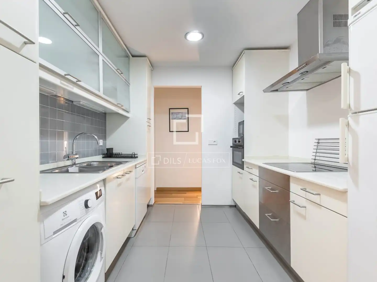 Küche von Wohnung zum Verkauf in Barcelona mit Klimaanlage, Heizung und Parkett