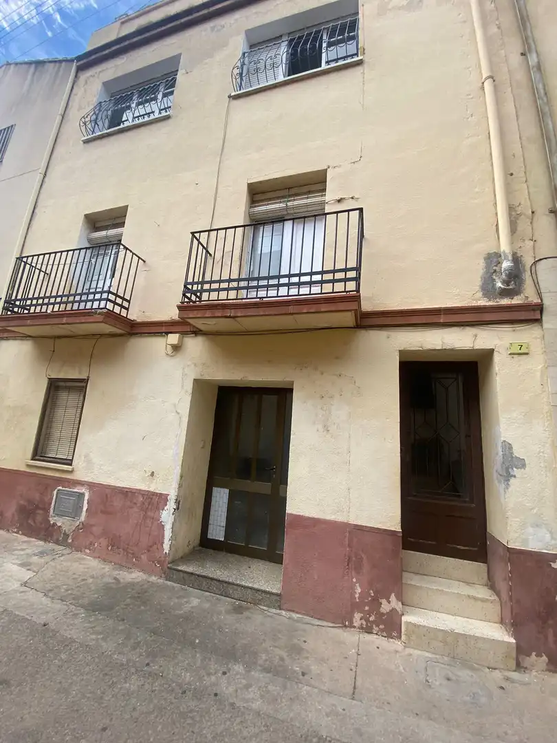 Vista exterior de Casa adosada en venda en Tortosa