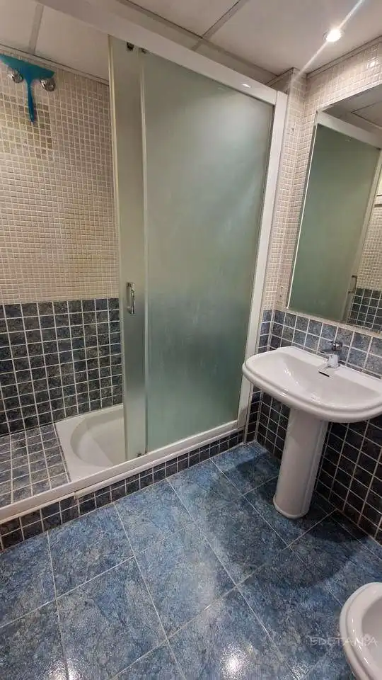 Bathroom of Apartments for sale in Vinalesa  with Air Conditioner, Heating and Storage room