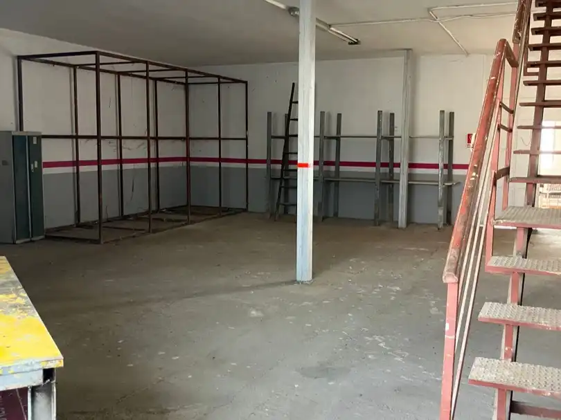 Commercial properties for rent in Villaturiel
