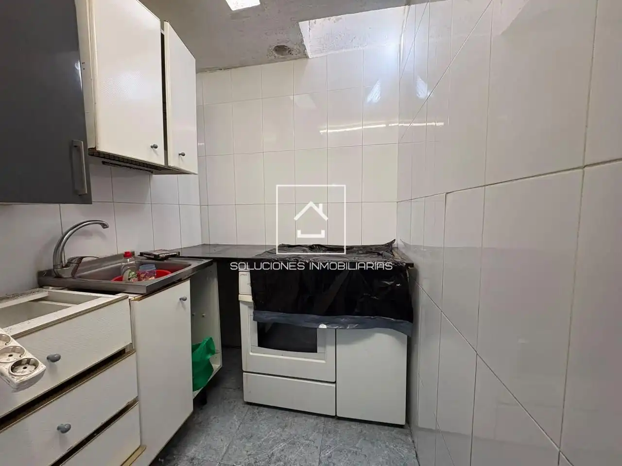 Cuina de Casa o xalet en venda en Madrid amb Terrassa