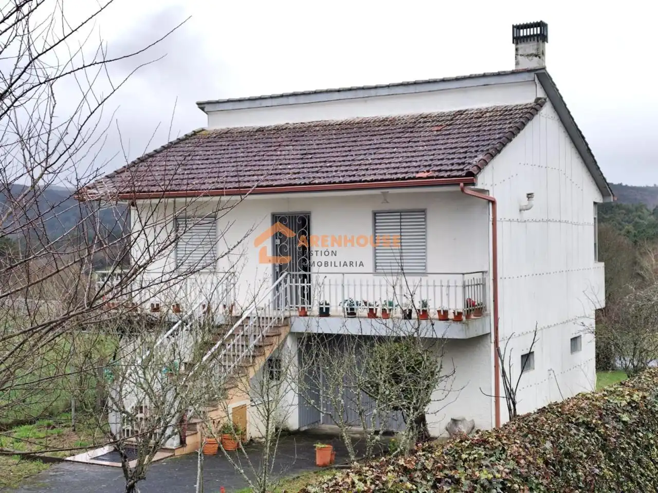 Casa amb terrassa en venda a Piñor