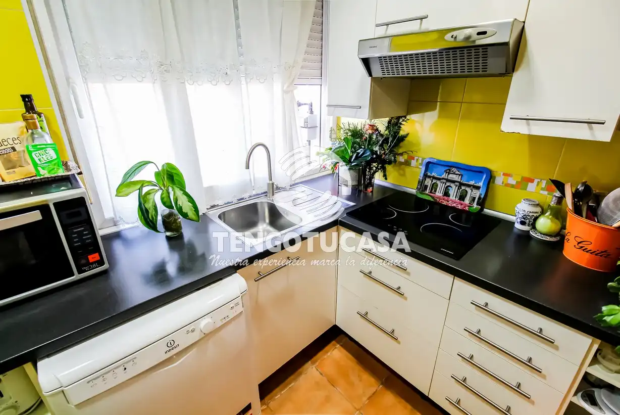 Piso en venta en Calle del Ángel de la Guarda, Canillejas