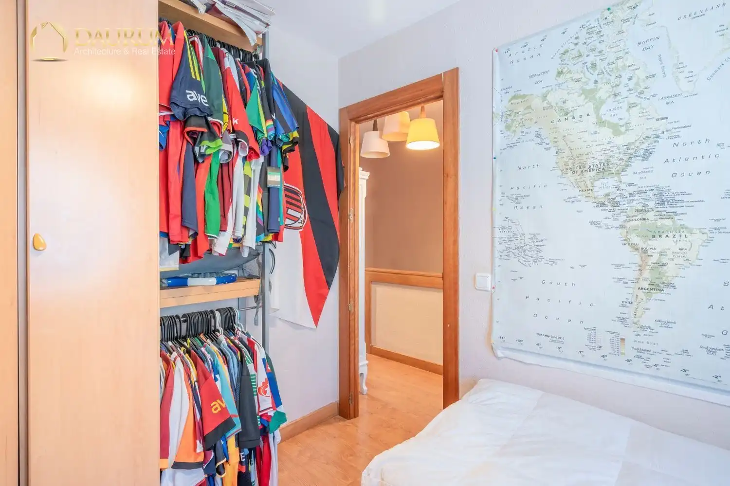 Habitación de Casa adosada en venta en Benalmádena con Aire acondicionado, Calefacción y Trastero
