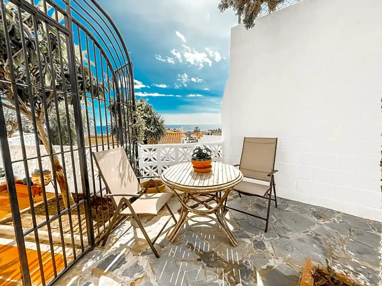 Terraza de Casa o chalet en venta en Benalmádena con Aire acondicionado, Jardín privado y Terraza