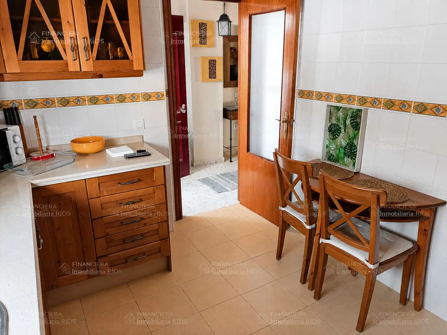 Kitchen of Houses for sale in Alcalá de Guadaira  with Air Conditioner, Terrace and Storage room