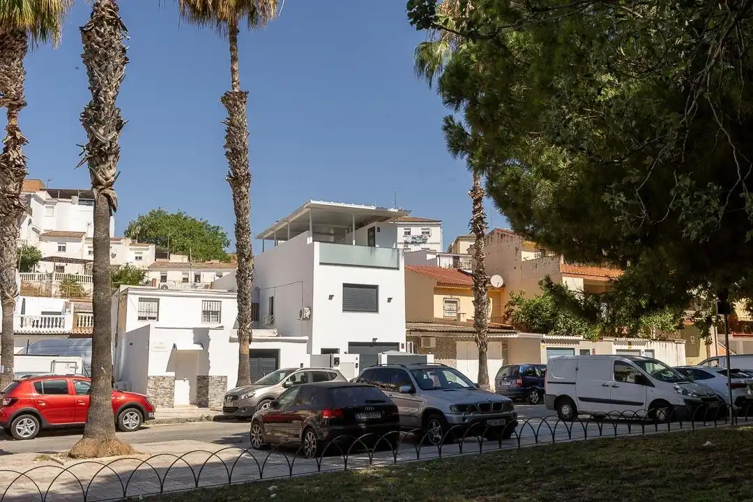 Vista exterior de Casa adosada en venta en Málaga con Aire acondicionado, Terraza y Amueblado
