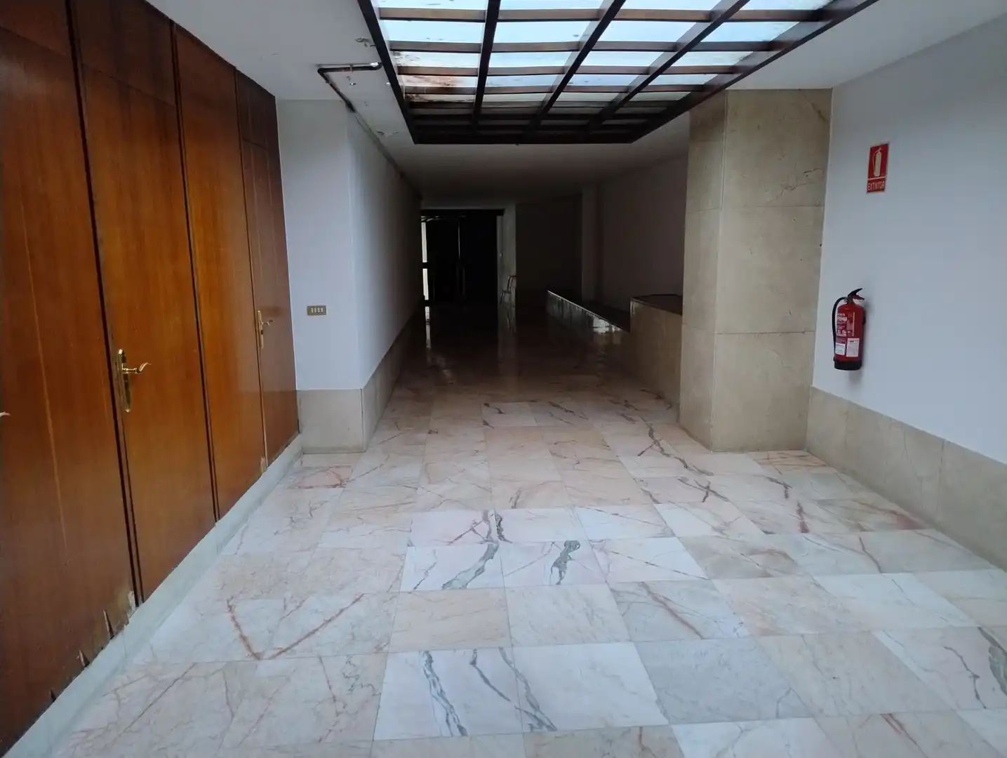 Piso en venta en Lugo con Calefacción, Amueblado y Balcón