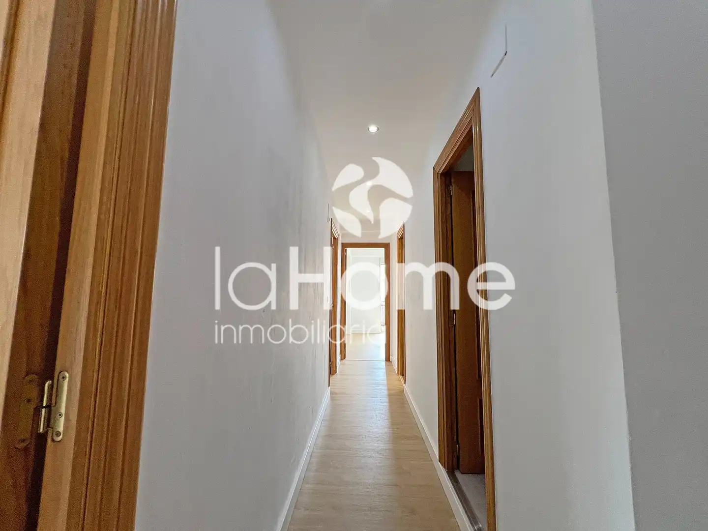 Flat for sale in Paterna  with Air Conditioner, Parquet flooring and Terrace