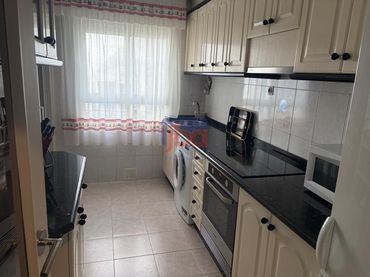 Pis amb balcó en venda a Couto