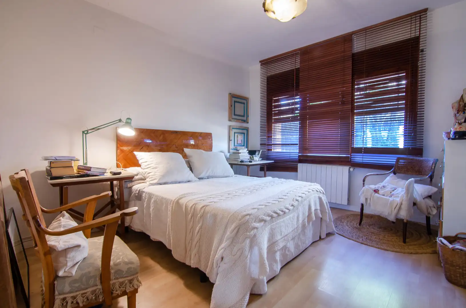 Bedroom of Houses for sale in Santa Eulàlia de Ronçana  with Air Conditioner, Private garden and Terrace