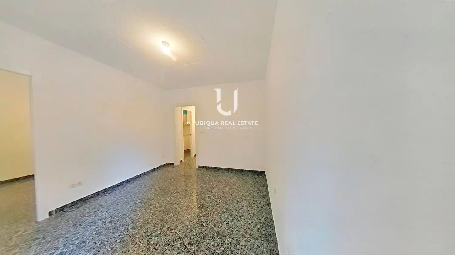 Appartamento con ascensore in vendita a Mare de Deu del Remi, imagen 3