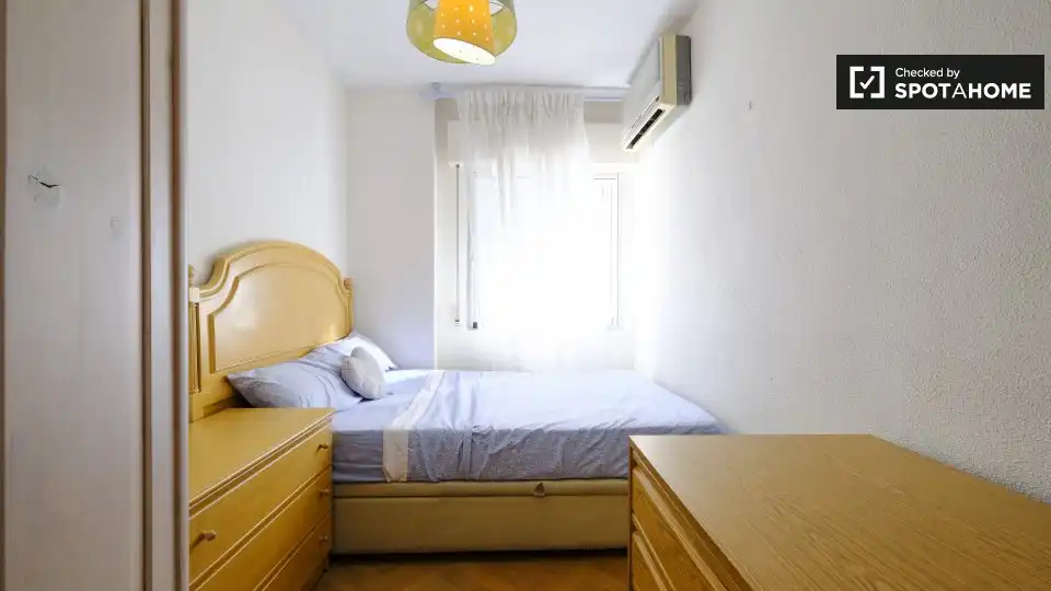 Habitación en Los Rosales