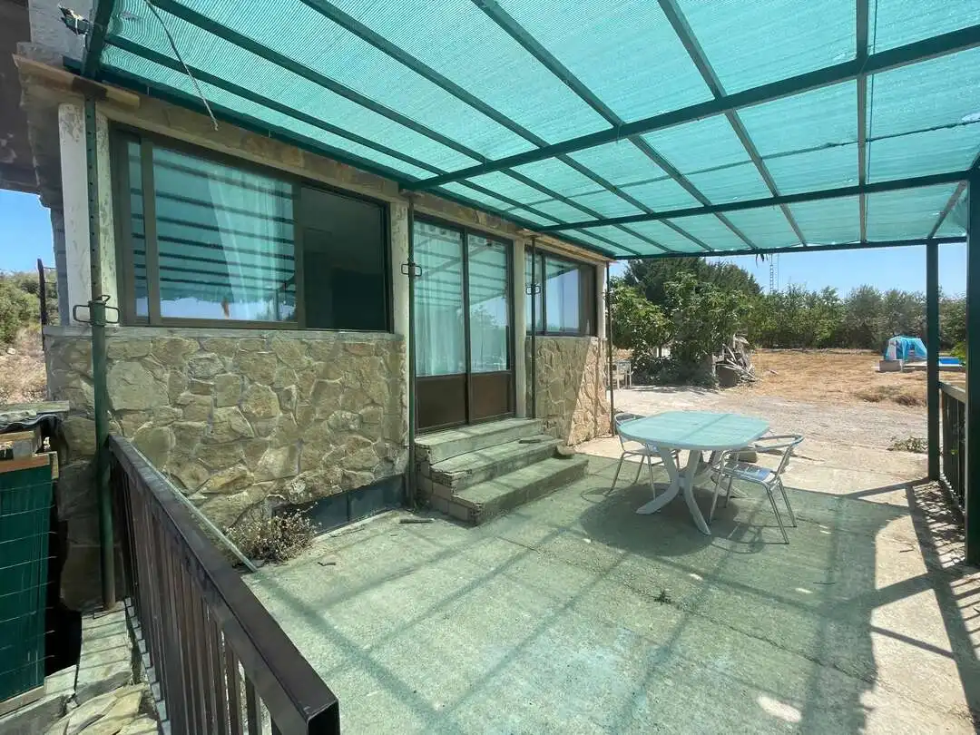 Terraza de Terreno en venta en Pueyo / Puiu