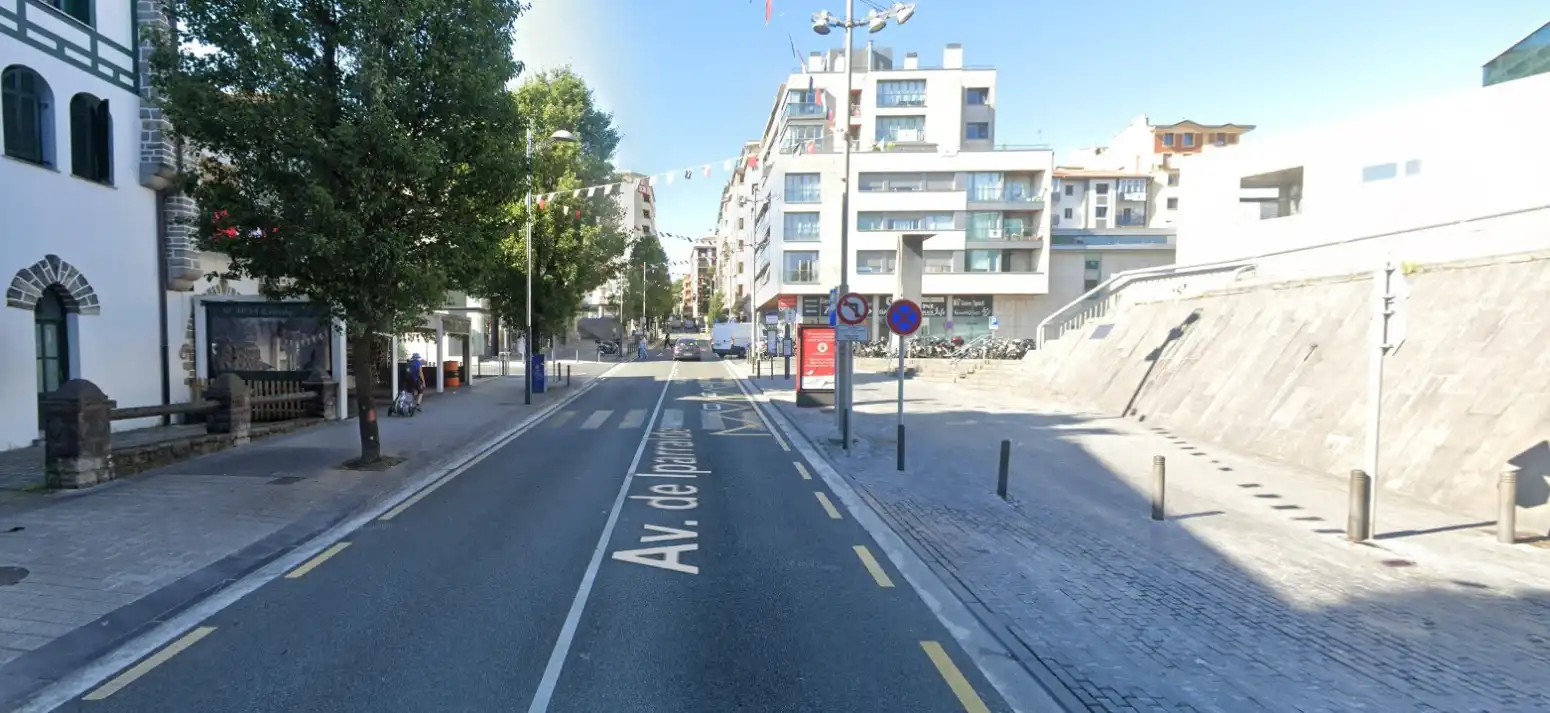 Garage for sale in Avenida Iparralde, 57, Centro - Mendibil - Santiago