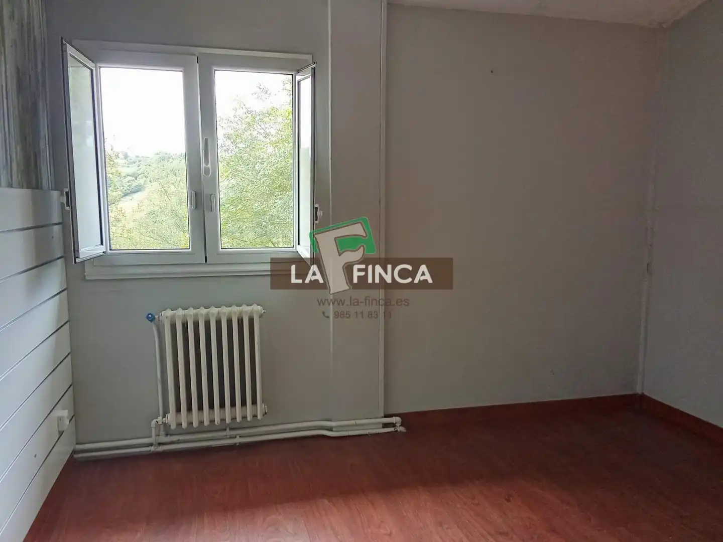 Habitación de Casa o chalet en venta en Noreña con Calefacción, Terraza y Trastero
