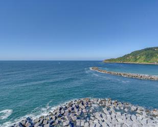 Vista exterior de Apartament en venda en Donostia - San Sebastián  amb Calefacció