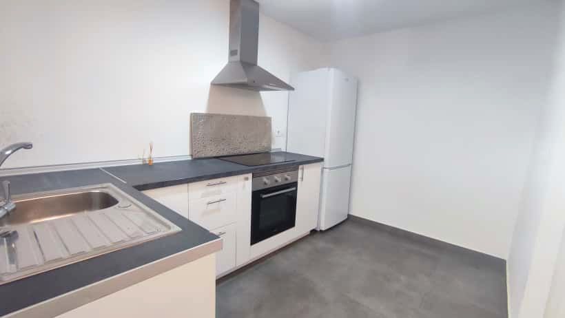 Kitchen of Flat to rent in Elda  with Furnished, Oven and Washing machine