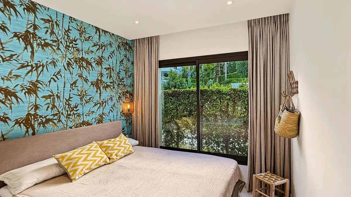 Schlafzimmer von Wohnungen zum Verkauf in Estepona mit Klimaanlage, Terrasse und Abstellraum