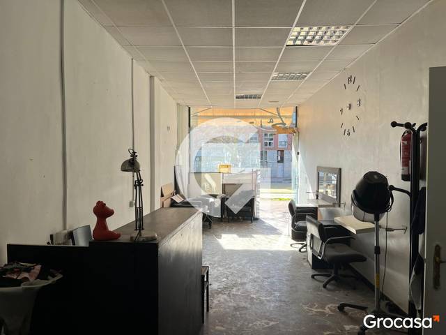 Local comercial en Venta en PS LLUIS MUNCUNILL,DE en Zona Esportiva
