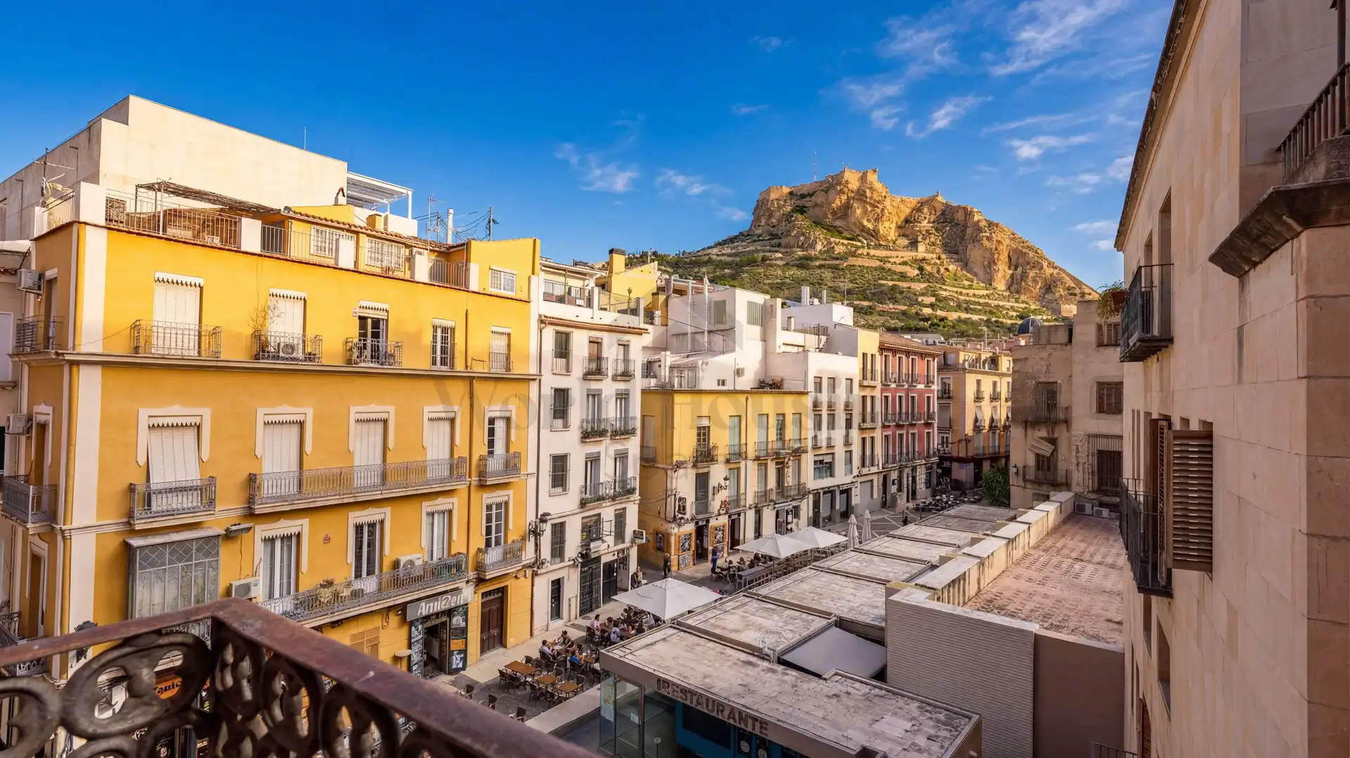 Piso con terraza en venta en Calle LABRADORES, imagen 3