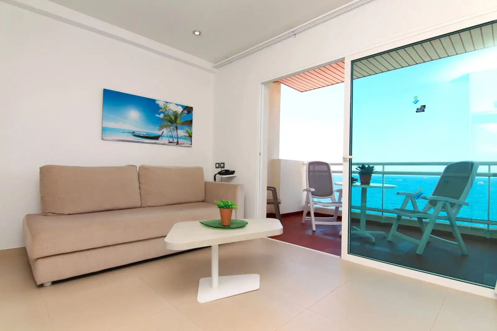 Sala de estar de Piso de alquiler en Mogán con Terraza, Amueblado y Microondas