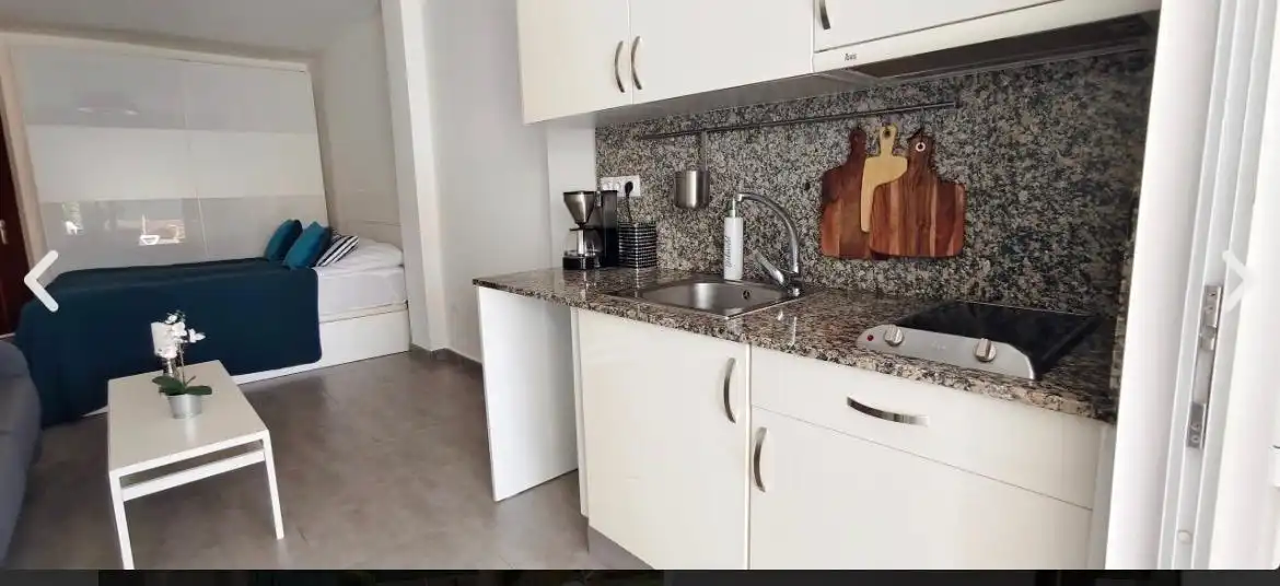 Study for rent in Avenida de Tenerife, Playa del Inglés