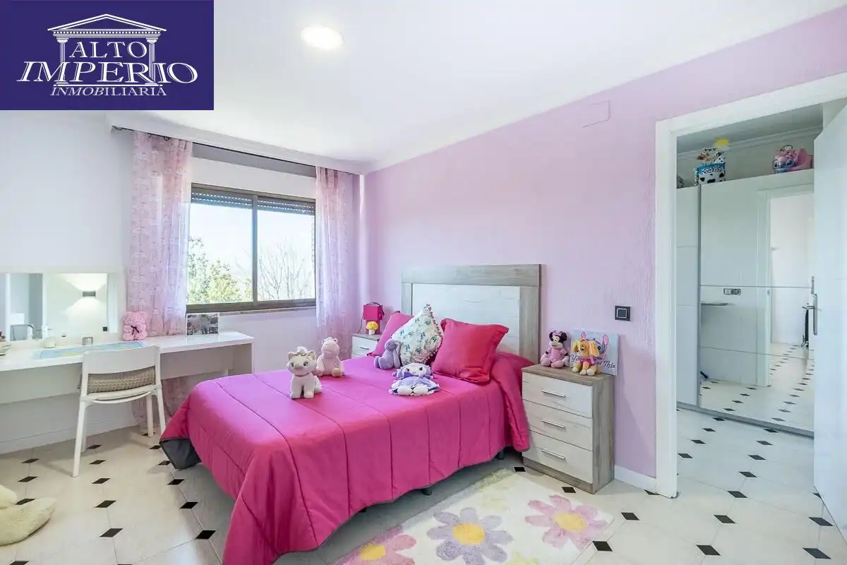 Haus mit Garten zum Verkauf in Barrio de la Vega, imagen 16