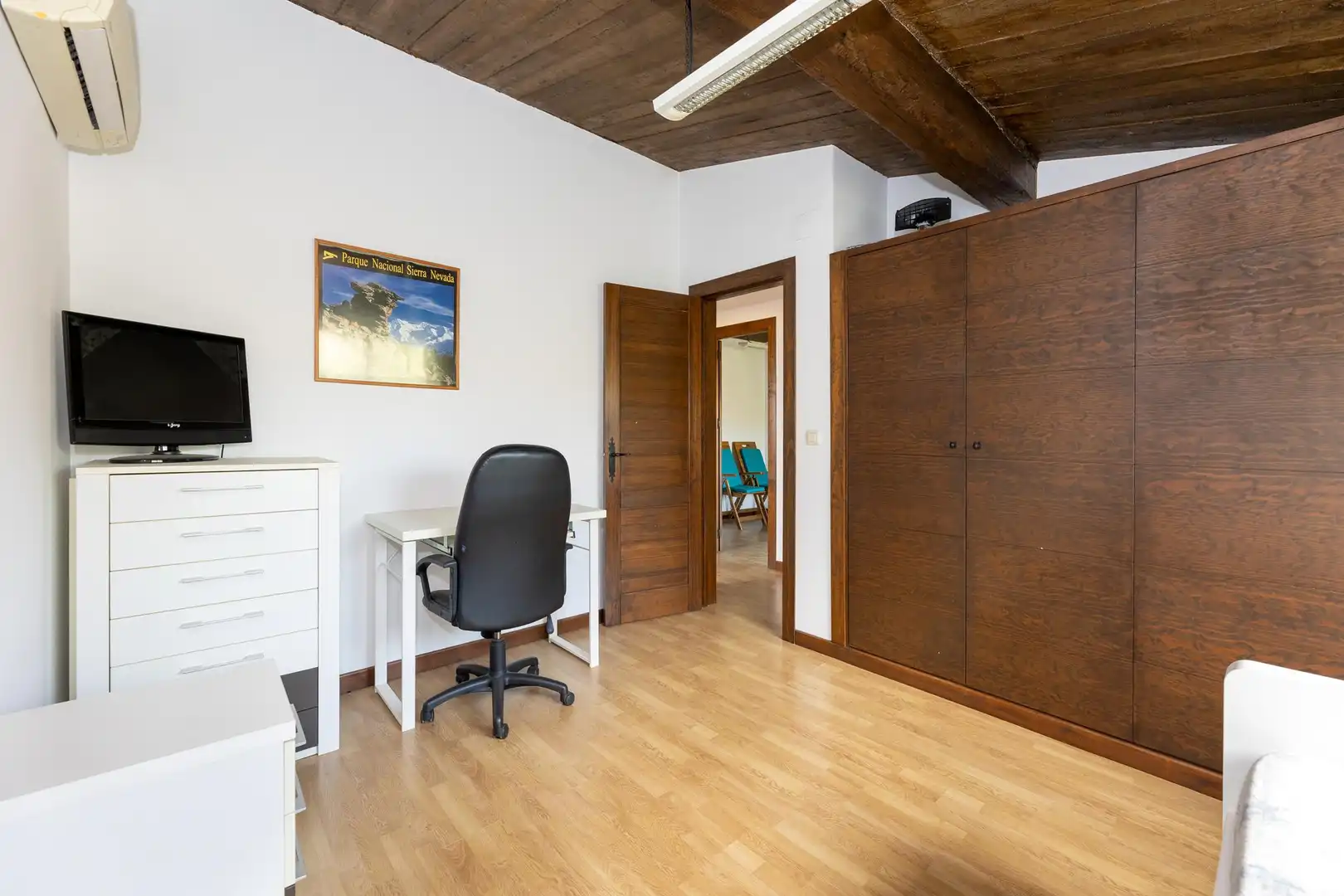 Chalet con jardín en venta en Calle Viña de los Serbos, imagen 29