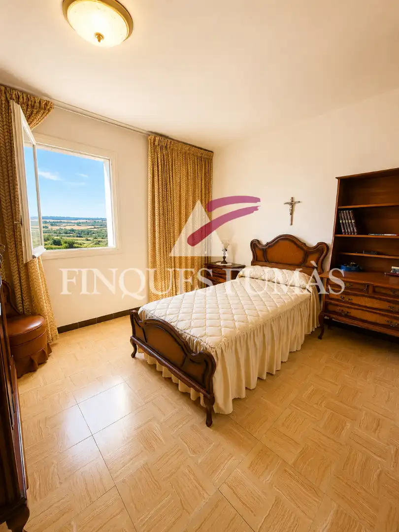Habitación de Casa o chalet en venta en Montoliu de Segarra con Terraza, Trastero y Amueblado