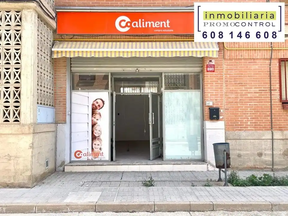 Local comercial de lloguer a Villanueva de Gállego, imagen 2