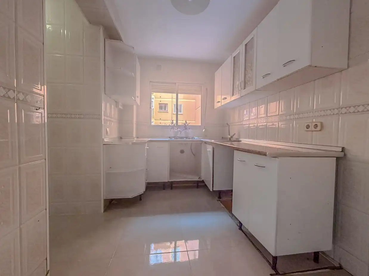 Cocina de Piso en venta en Torremolinos con Aire acondicionado y Terraza