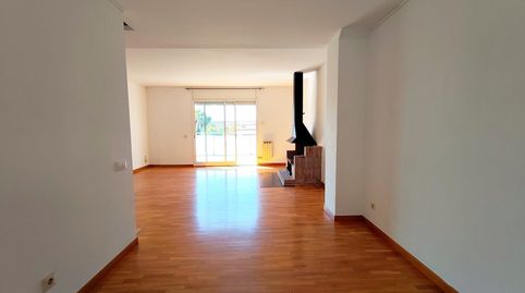 Foto 4 de Casa adosada de alquiler en Molins de Rei, Barcelona