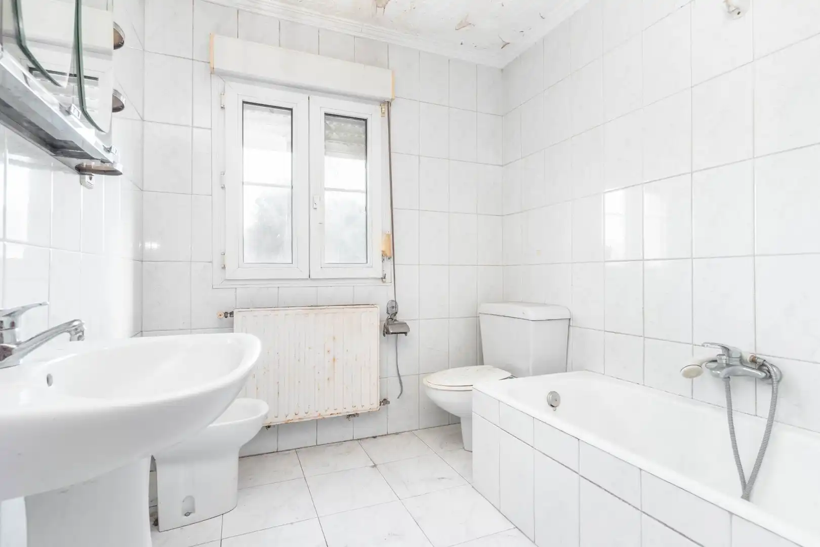 Bathroom of Houses for sale in Nava  with Heating, Private garden and Terrace