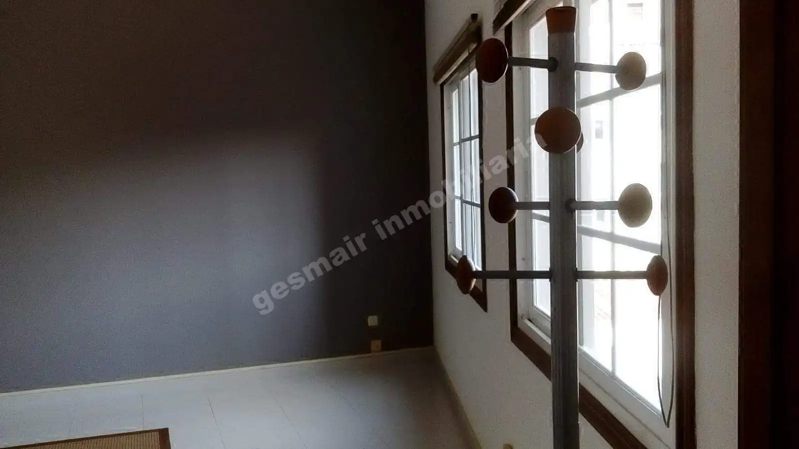 Office space with lift to rent in Rúa Michelena, imagen 5