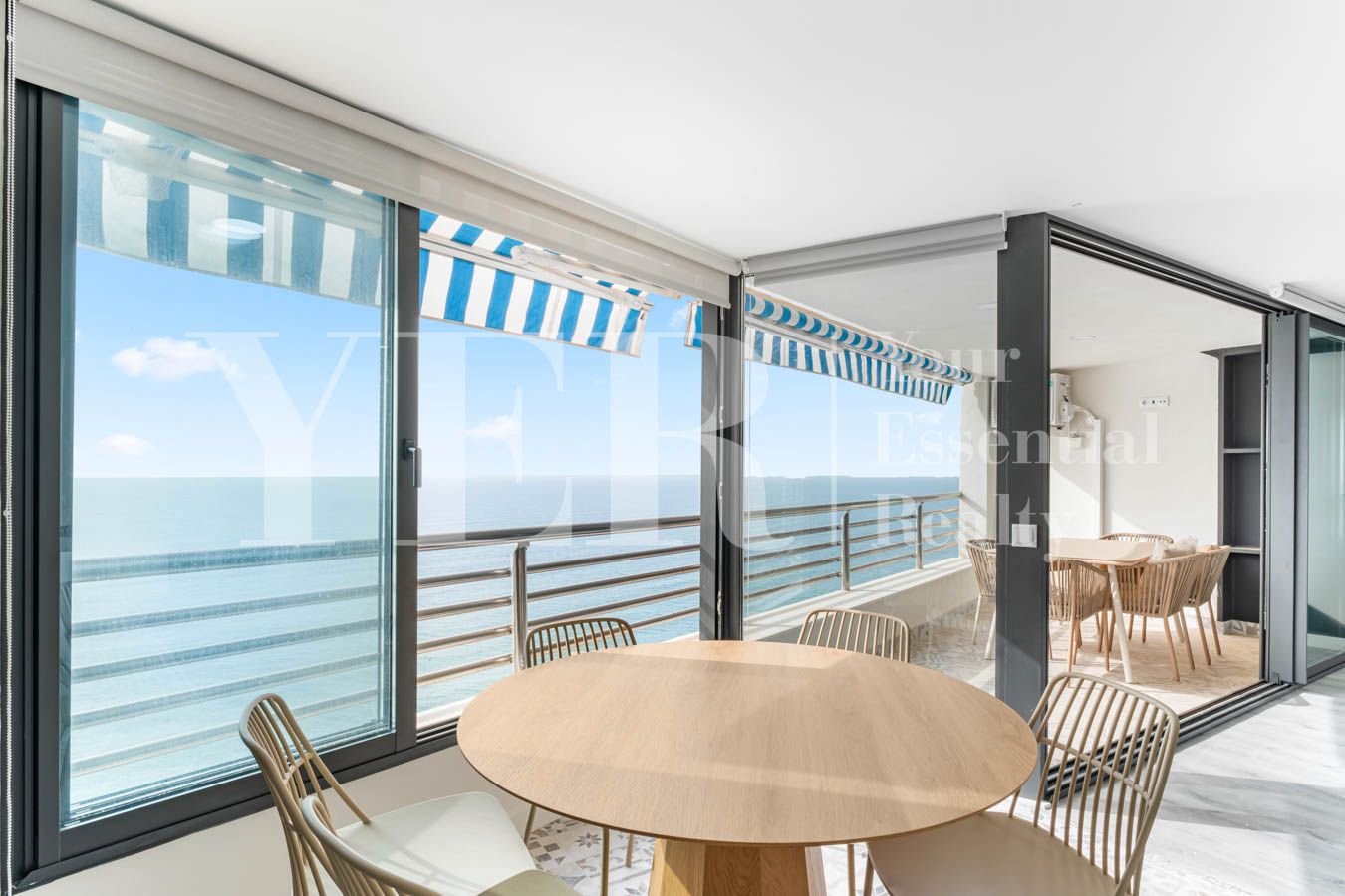 Dining room of Flat for sale in Alicante / Alacant  with Air Conditioner, Terrace and Furnished