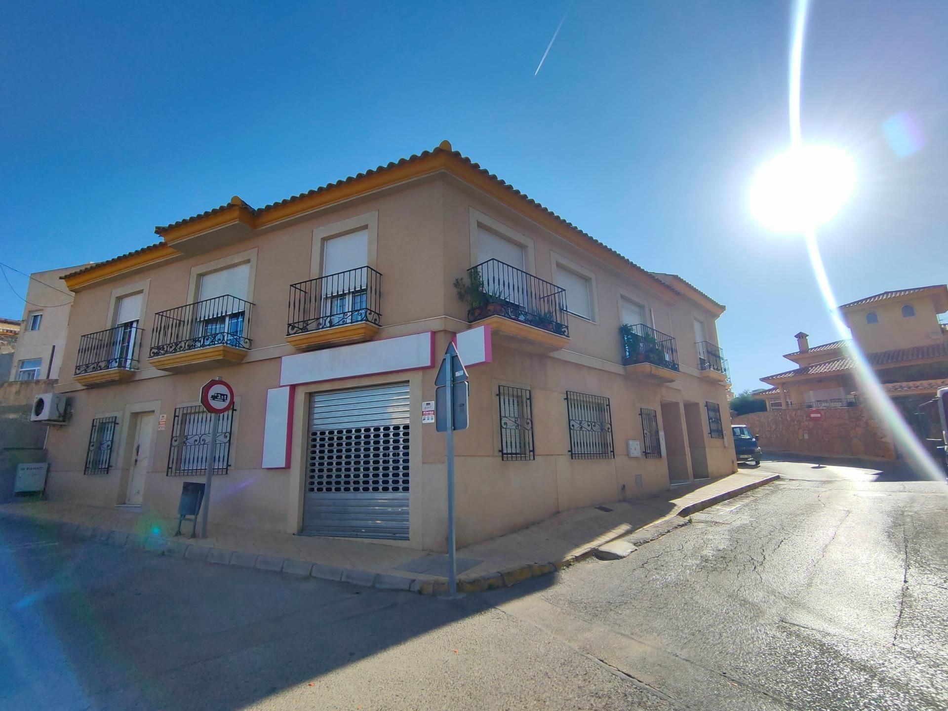 Vista exterior de Casa o xalet en venda en Cuevas del Almanzora amb Aire condicionat, Terrassa i Balcó