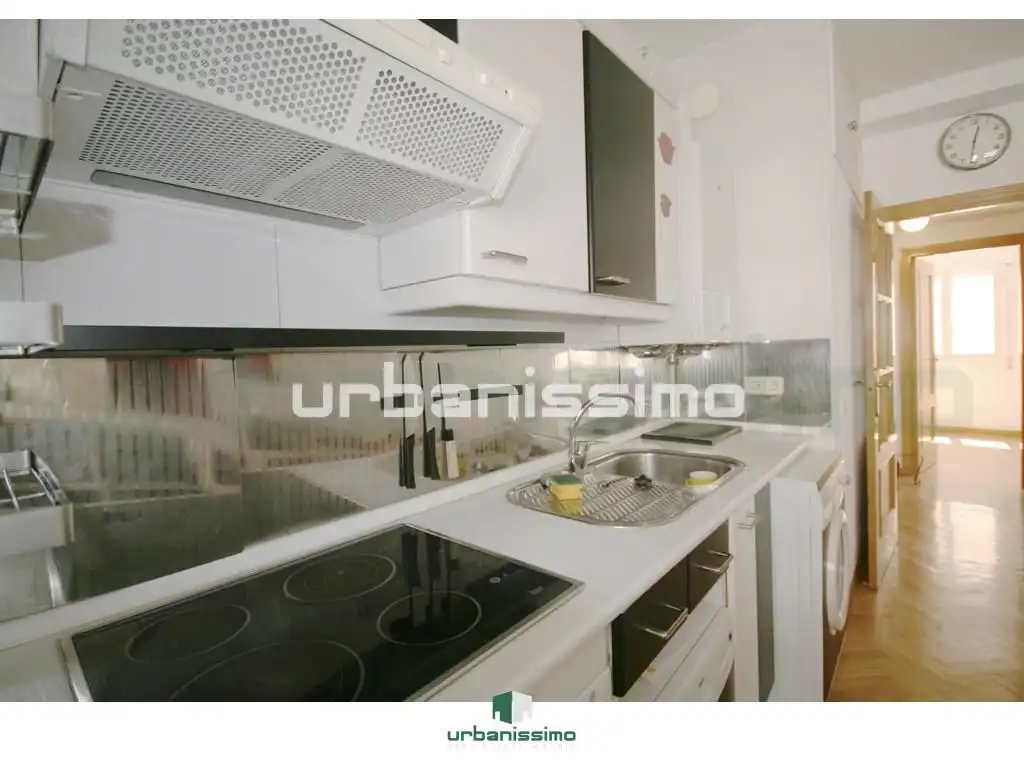 Apartament de lloguer a Esperanza Sánchez Carrascosa, Valdeacederas