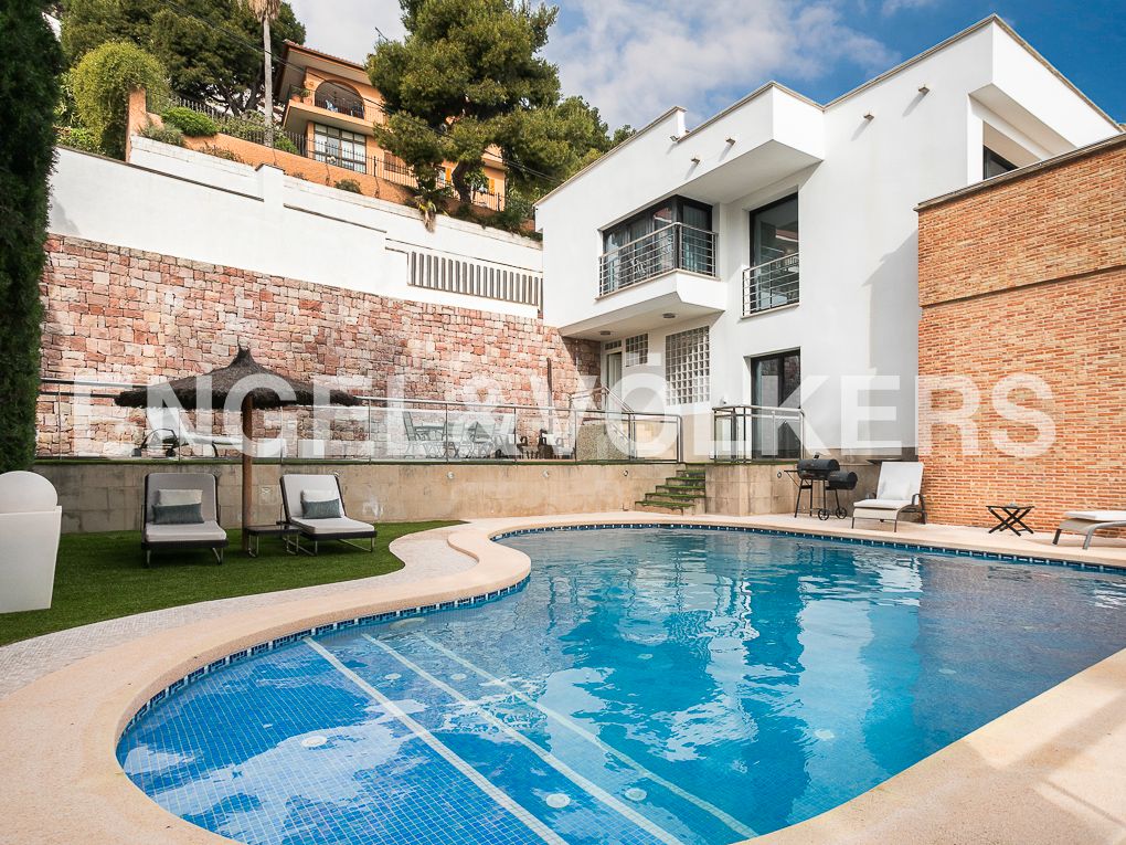 Swimming pool of House or chalet to rent in Sagunto / Sagunt  with Air Conditioner, Heating and Private garden