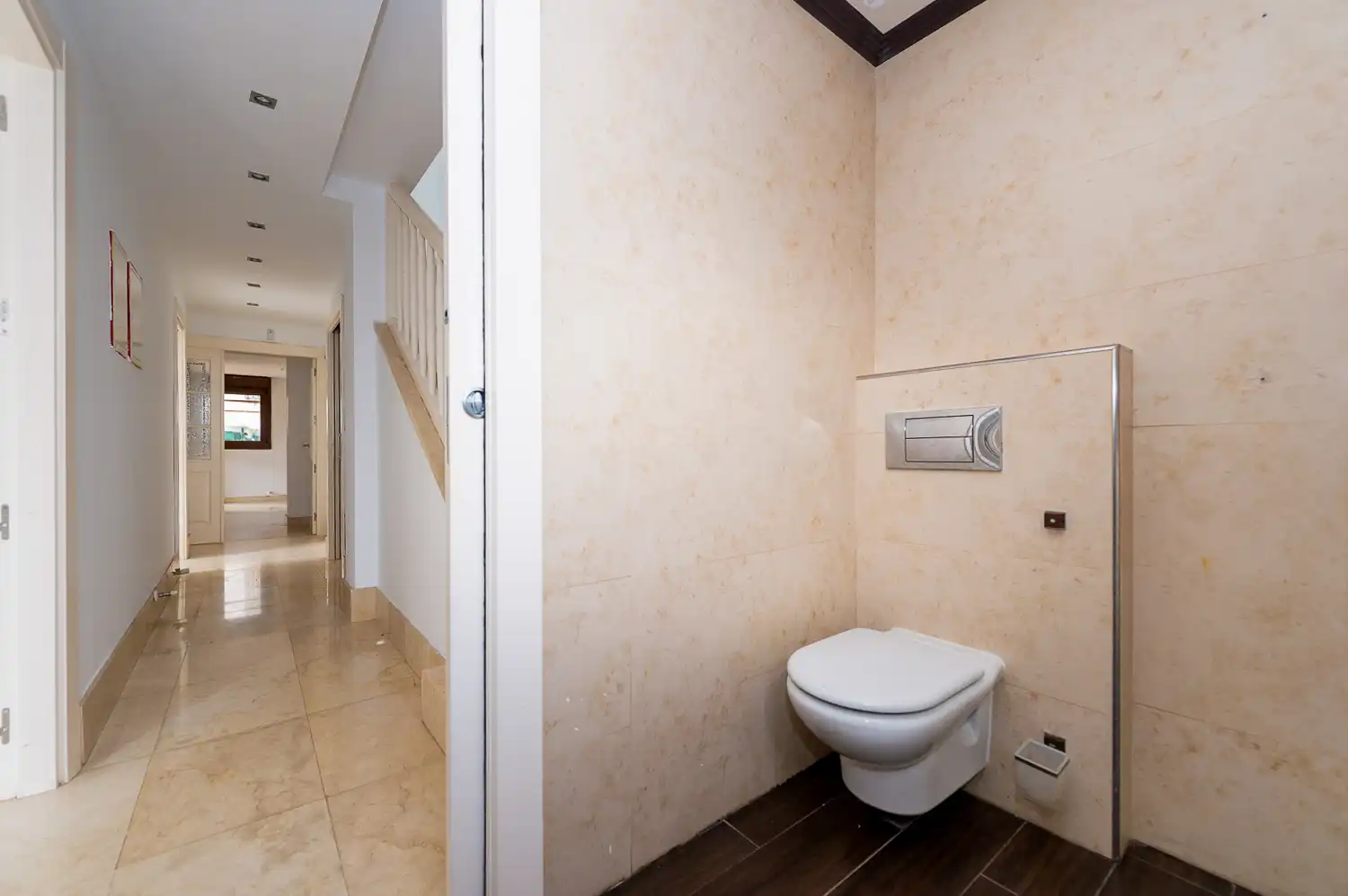Bathroom of Detached homes for sale in Urdiain