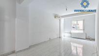 Flat for sale in Calle PINTOR ISMAEL DE LA SERNA, 10, Barrio de Zaidín, imagen 1