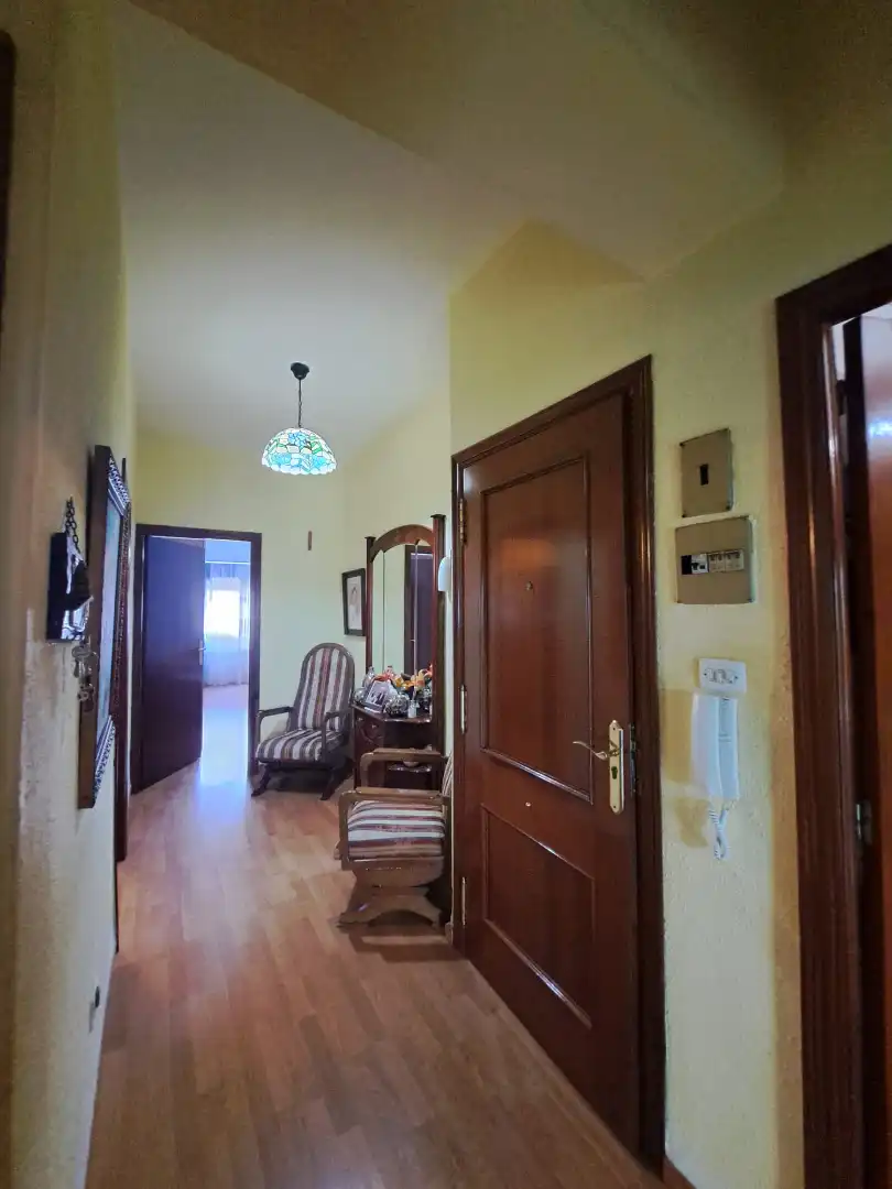 Flat for sale in Calle Hernán Cortés 120, imagen 9