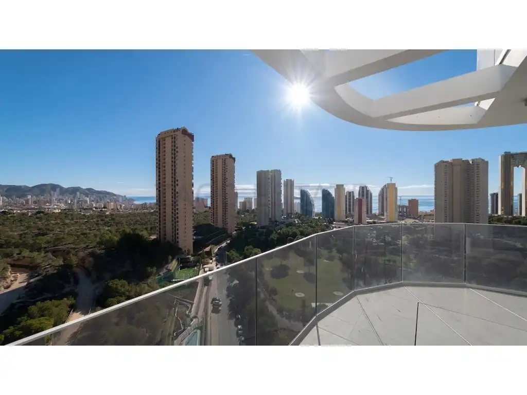 Vista exterior de Piso en venta en Benidorm