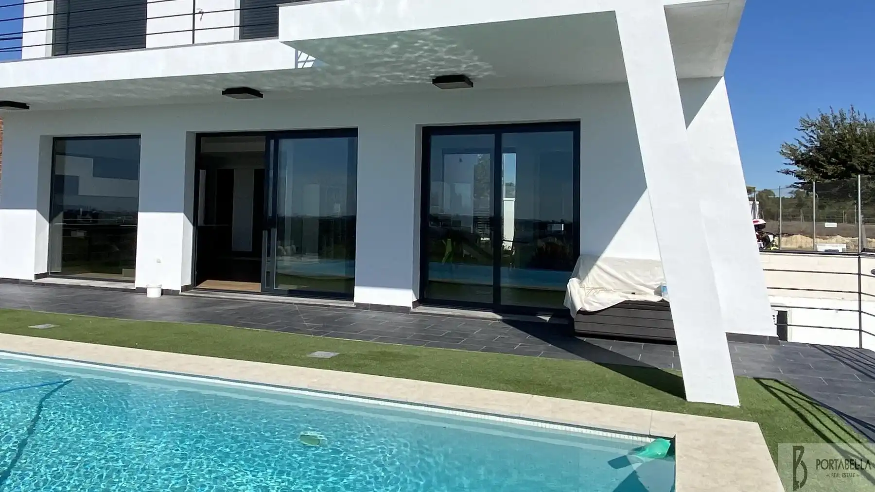 Swimming pool of Houses for sale in Puerto Real  with Swimming Pool