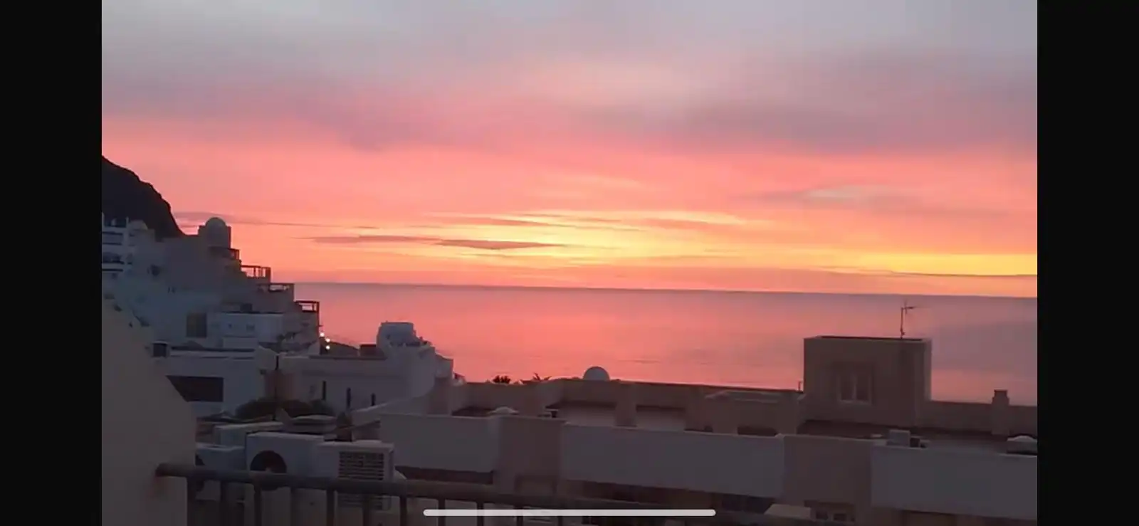 Vista exterior de Piso en venta en Carboneras con Terraza, Amueblado y Balcón