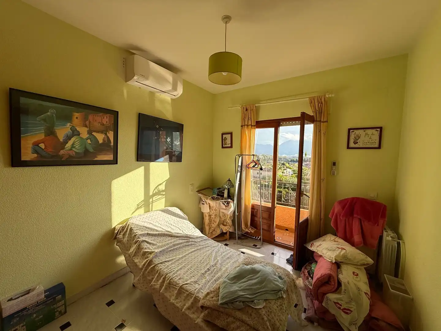 Bedroom of Houses for sale in La Paz