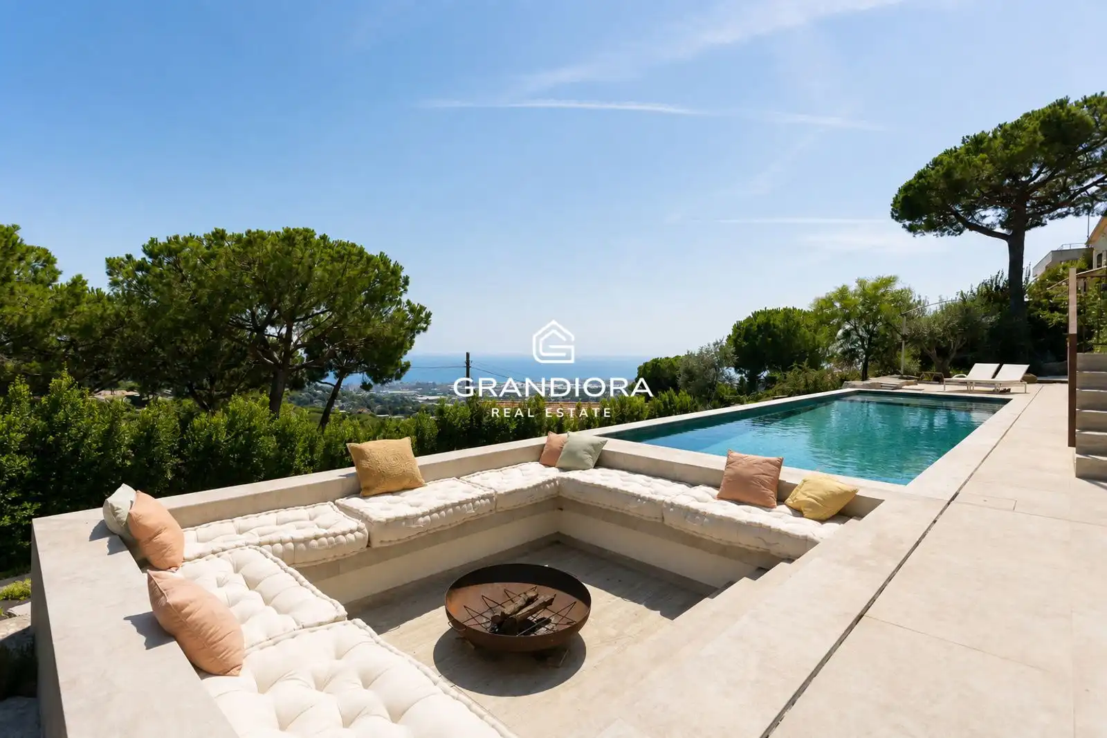 Garden of Houses for rent in Cabrils  with Air Conditioner, Heating and Storage room